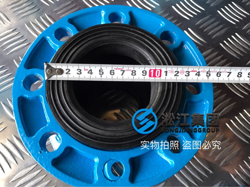 為什么橡膠接頭與對夾式軟密封蝶閥連接后出現泄漏現象？