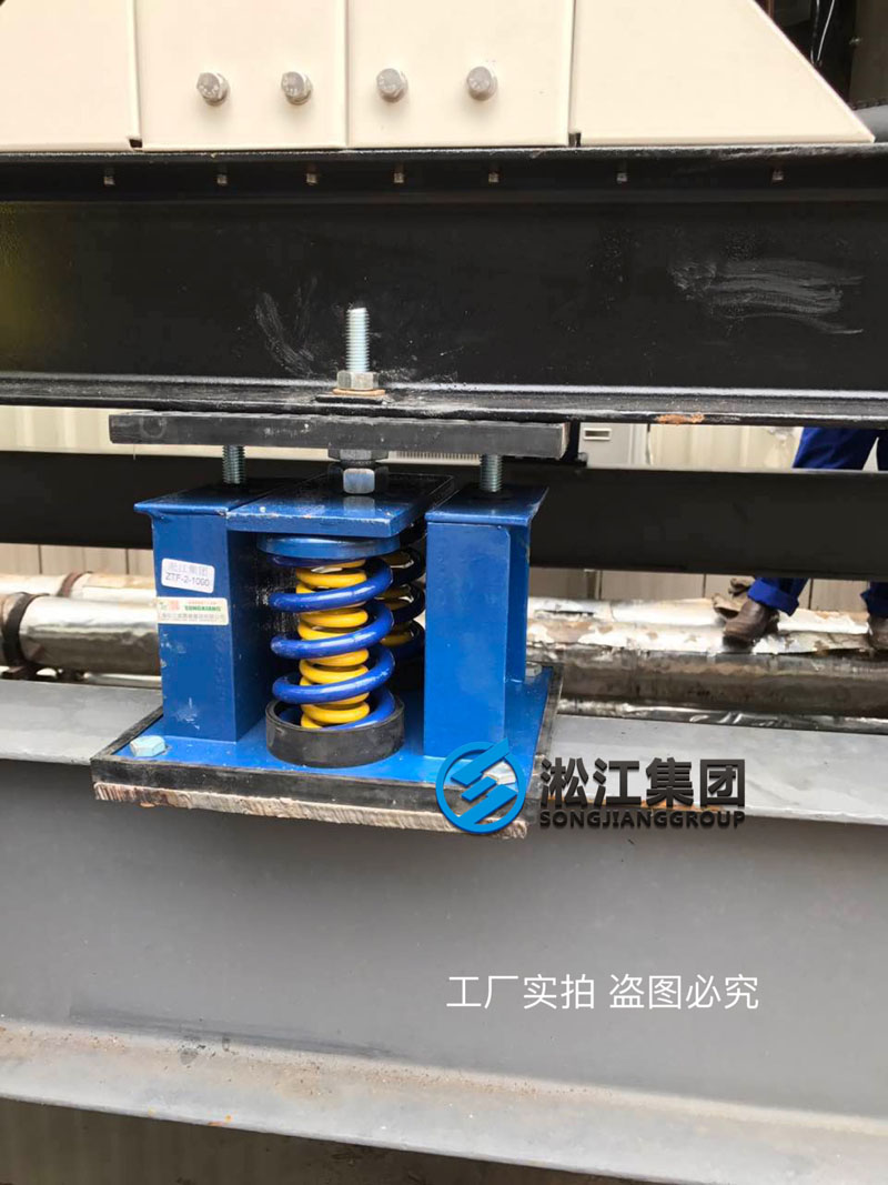 【安裝現場】空調外機減震器是這樣安裝的你知道嗎？
